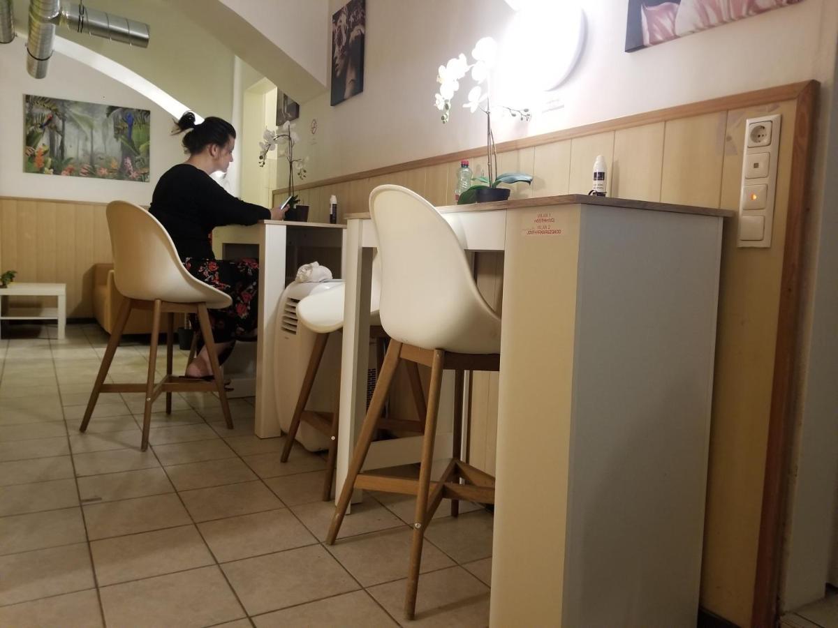 Global Apt Viennaアパートメント エクステリア 写真